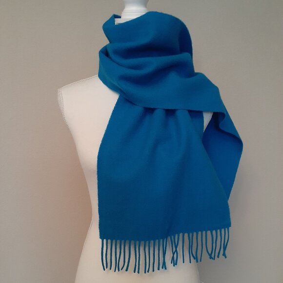 Lambswool Scarf - Picture 1 of 8